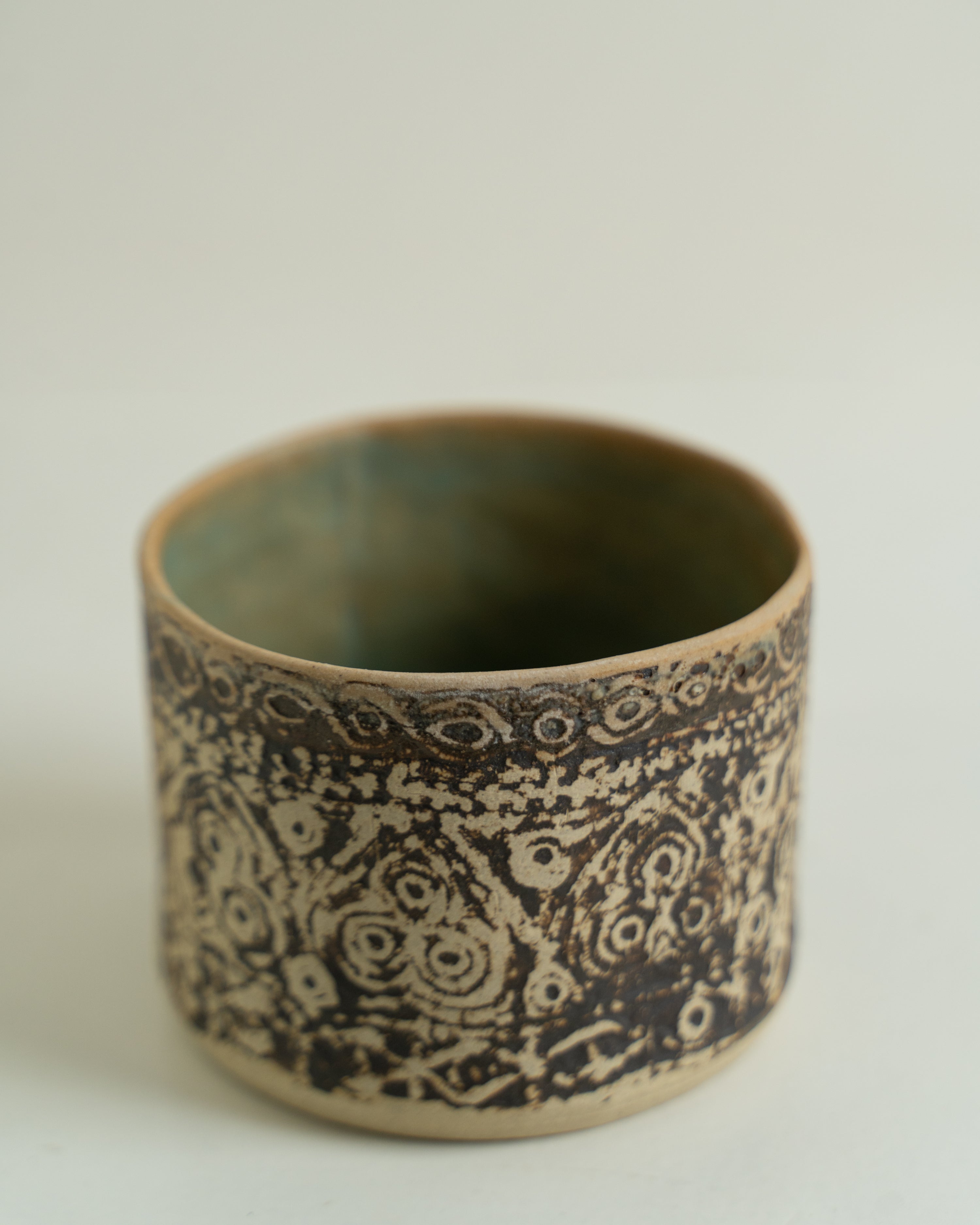 Ruins Whiskey Cup 01 by Deeksha Poddar - Method