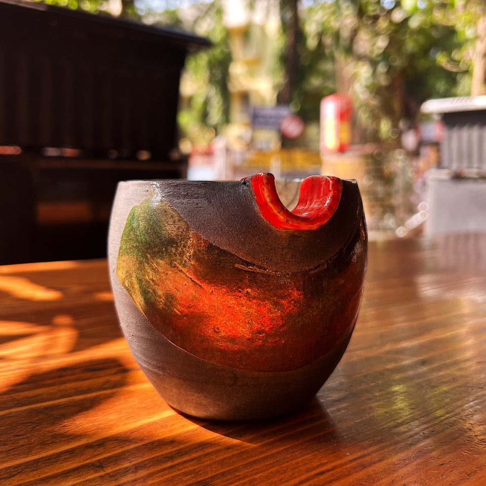 MS13 by Mihir Suvanam | Raku Fired Ashtray – Method